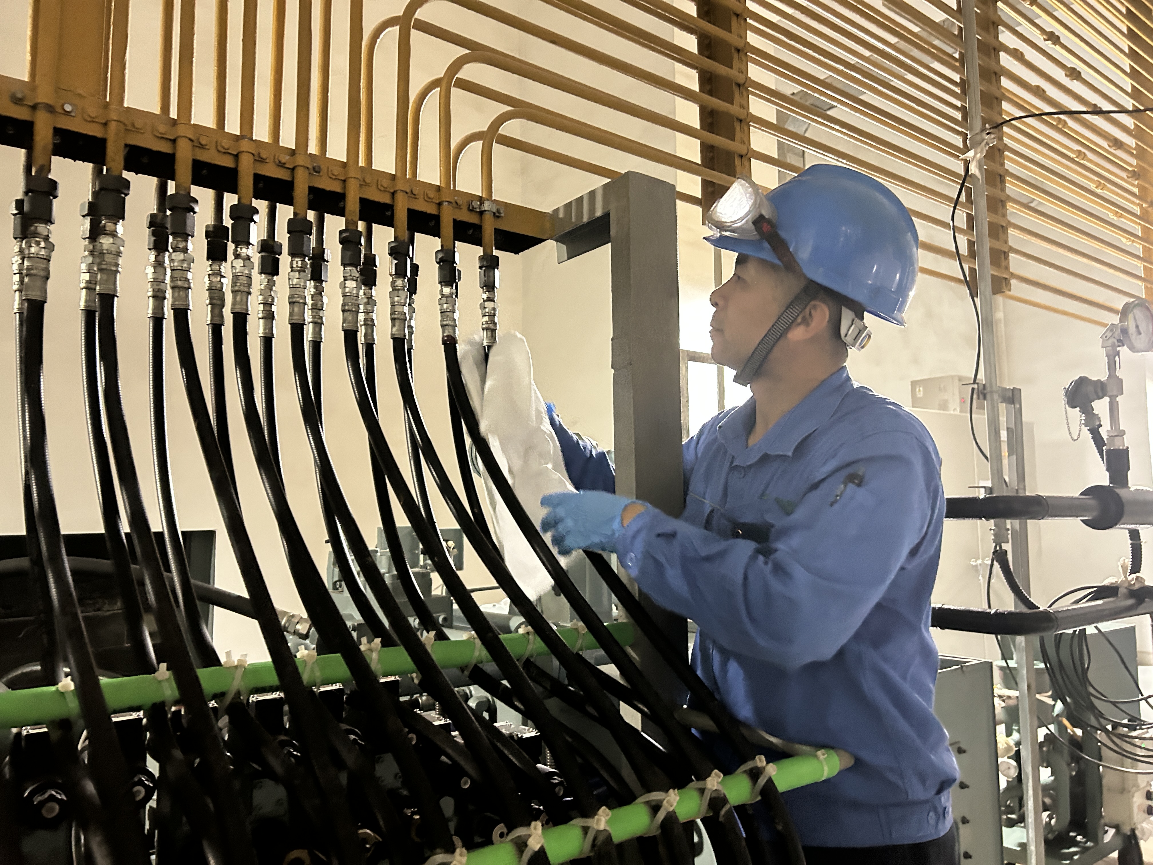 菠菜担保网 - 最权威的全网担保平台